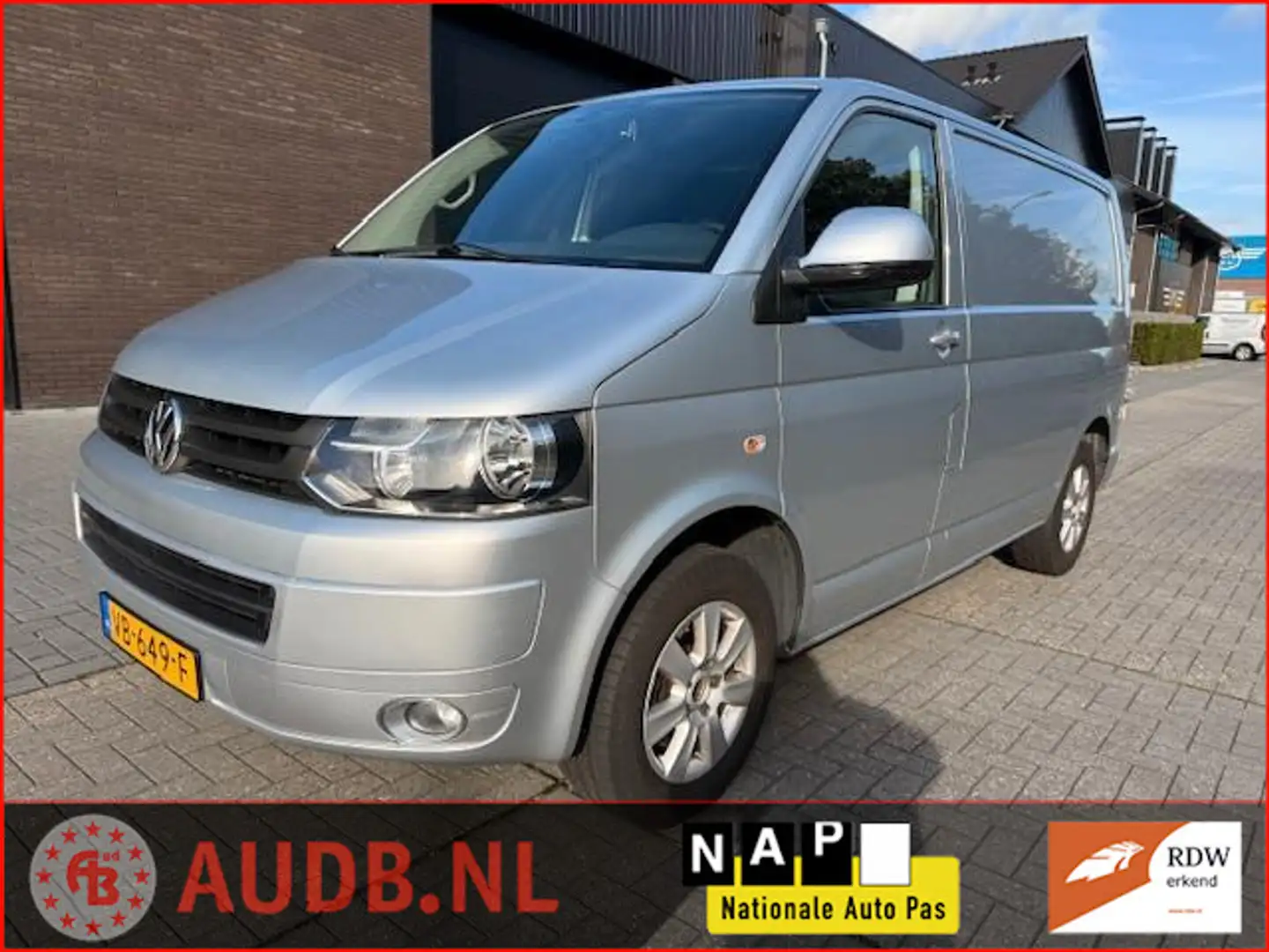 Volkswagen Transporter 2.0 TDI L1H1 T800 DC Trendline| AIRCO|CRUISE CONTR Zilver - 1