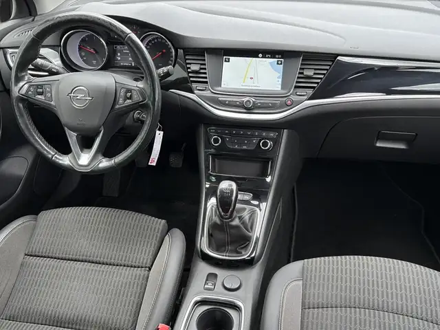 Opel Astra view 15