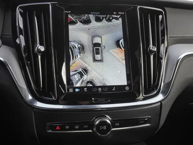 Volvo V60 view 14