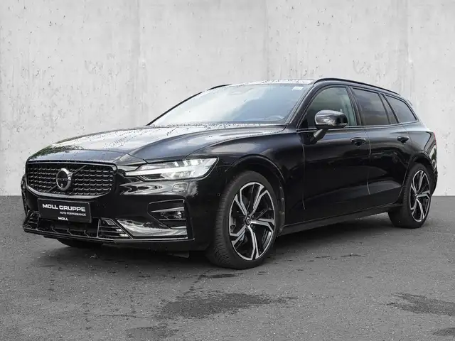 Volvo V60 view 2
