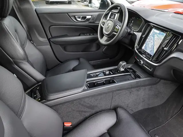 Volvo V60 view 9