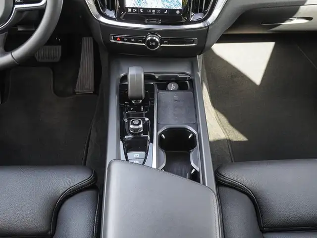 Volvo V60 view 15