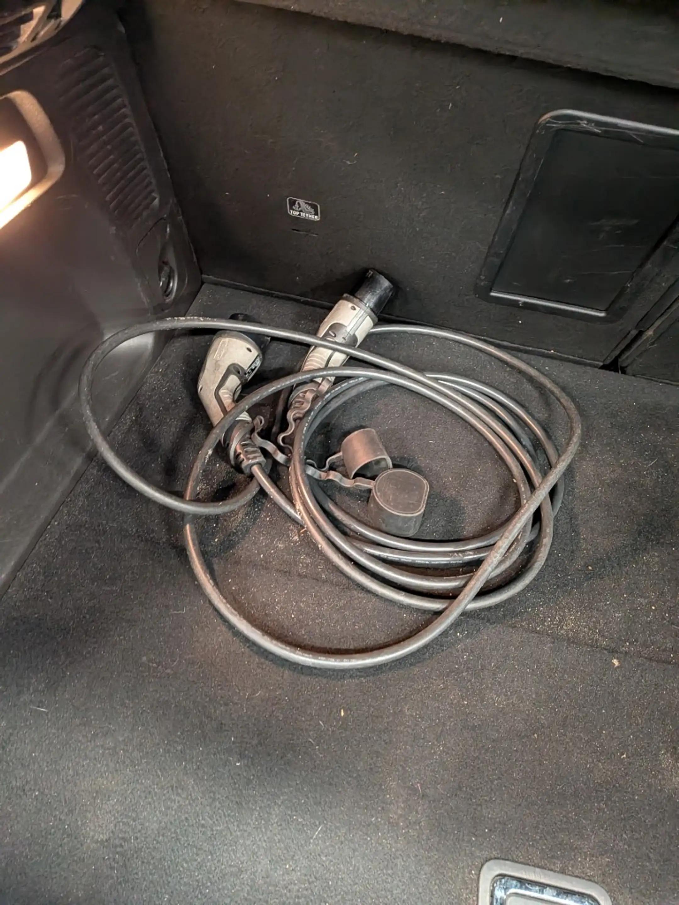 Opel Grandland X 1.6 Turbo Hybrid Elegance — photo 12