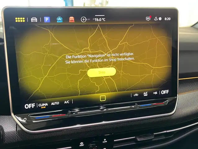 Volkswagen Golf view 9
