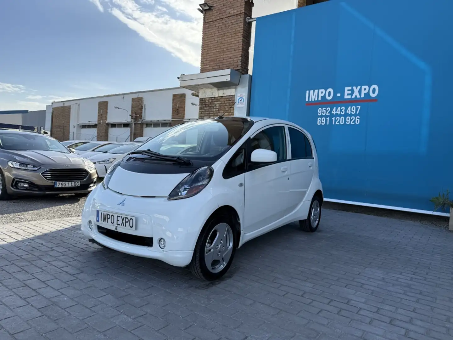 Mitsubishi I-MiEV Blanco - 1
