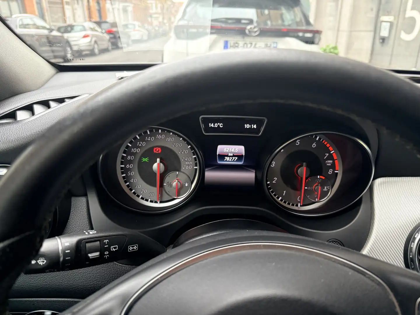 Mercedes-Benz GLA 180 tout terrain  kit sport - 2