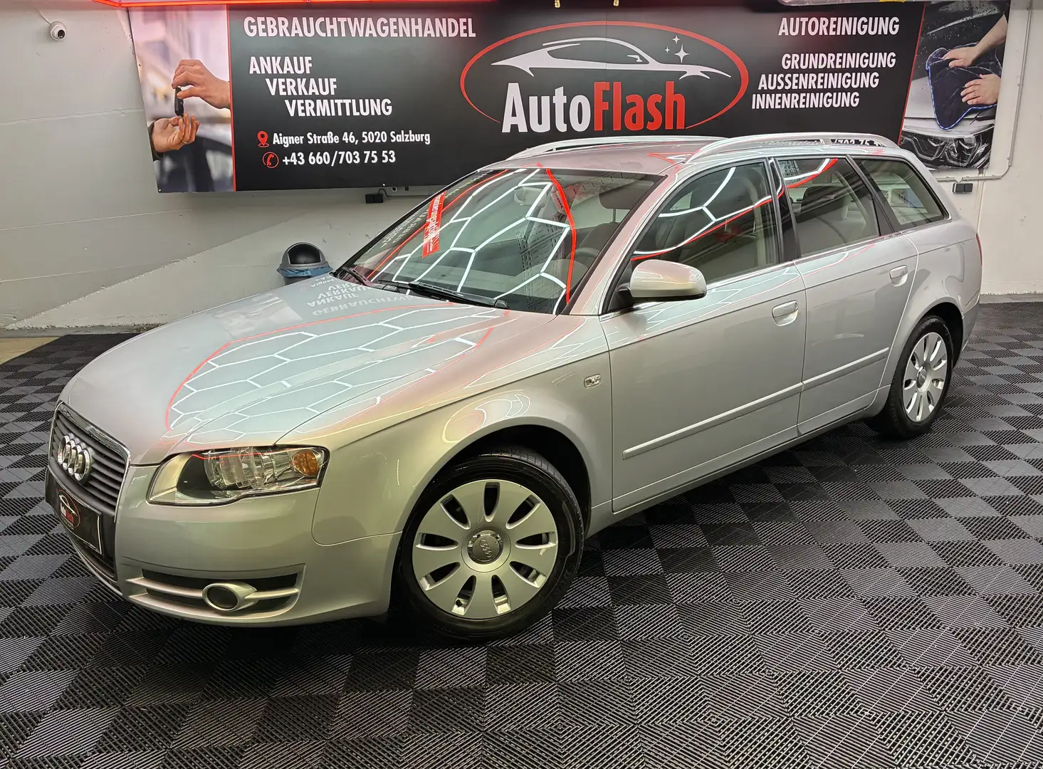 Audi A4 1.6 Finanzierung möglich! Grau - 1