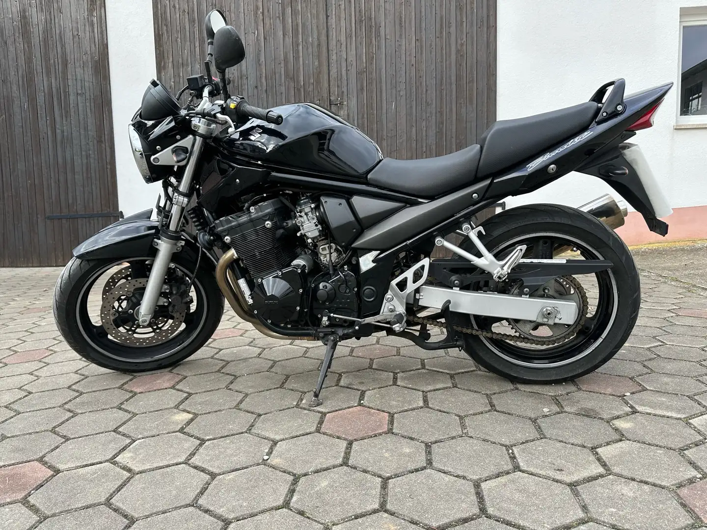 Suzuki Bandit 650 GSF650 Schwarz - 1