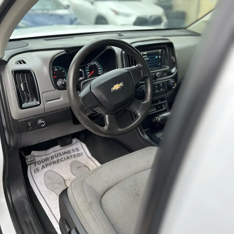 Chevrolet Colorado снимка Chevrolet Colorado