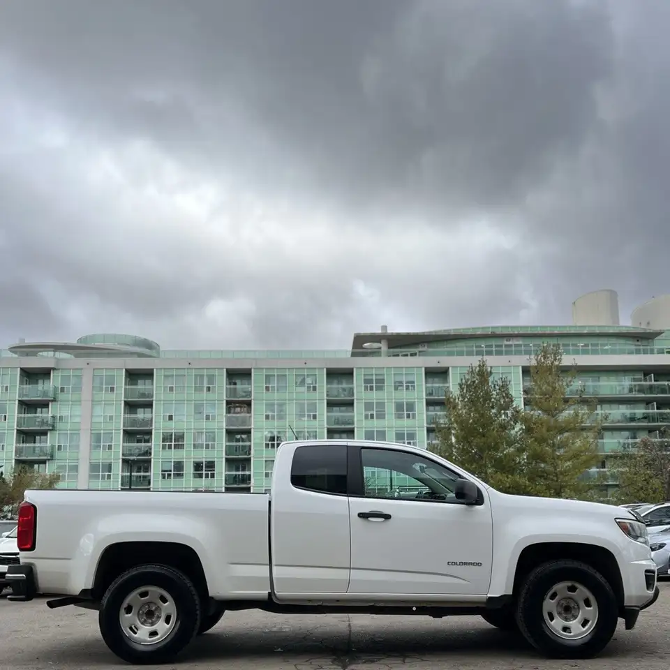 Chevrolet Colorado снимка Chevrolet Colorado
