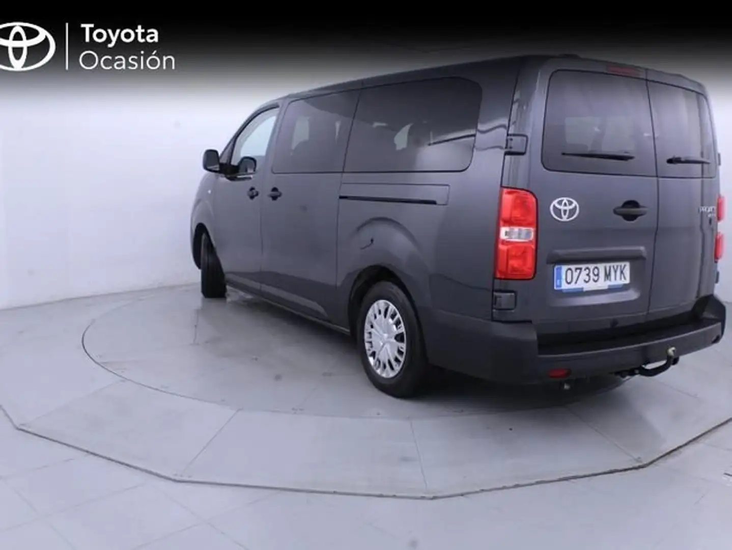 Toyota Proace Shuttle L2 2.0D 106kW (145CV) 6MT VX 9p Gris - 2
