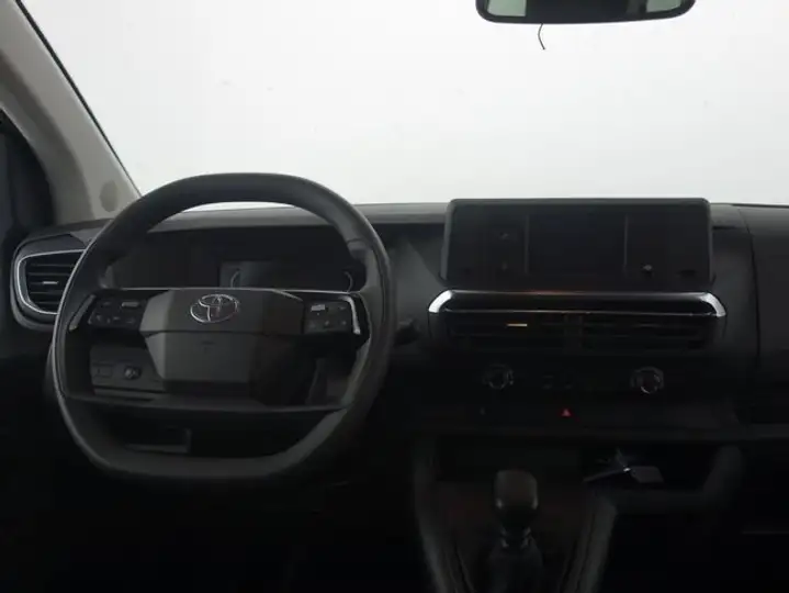 Toyota Proace 2025, foto 8