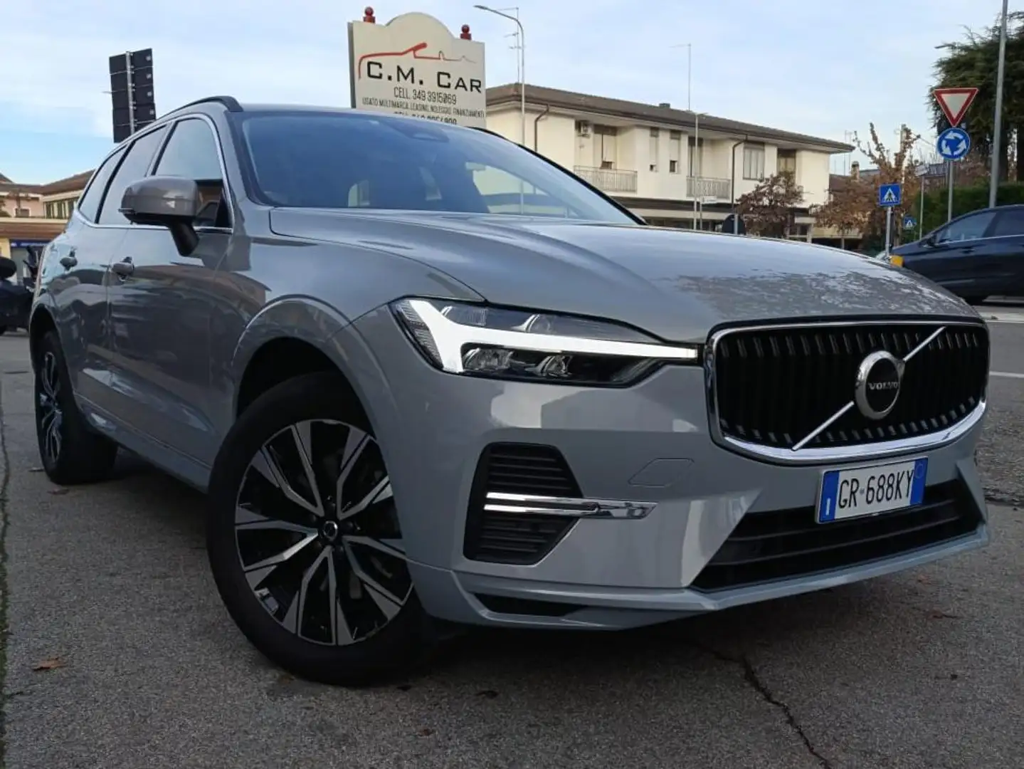 Volvo XC60 II 2022 2.0 b4 Core awd auto Gris - 1