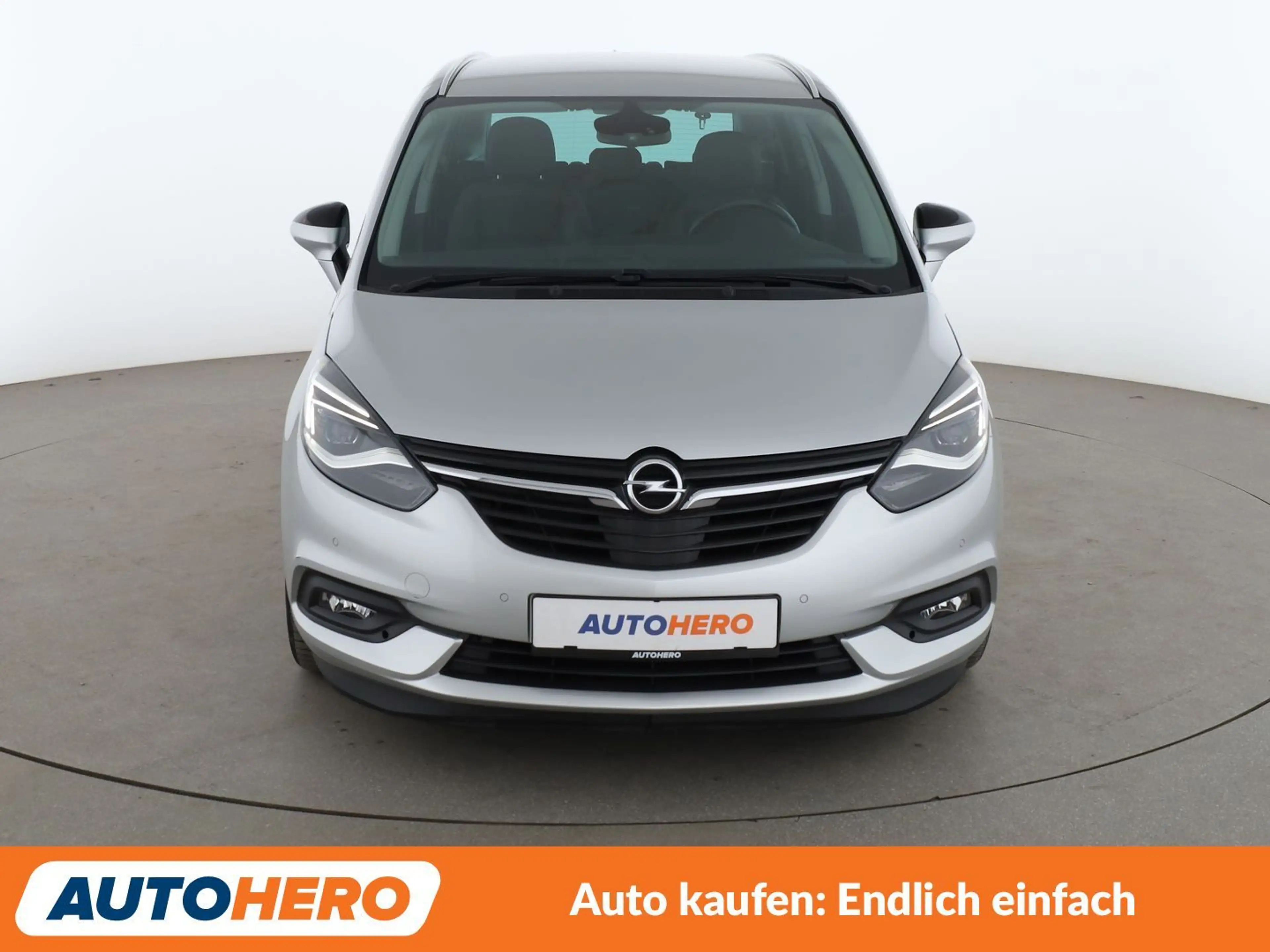 Opel Zafira Tourer 1.6 SIDI Turbo Innovation Aut.*NAVI*LED*ACC*CAM* — photo 9