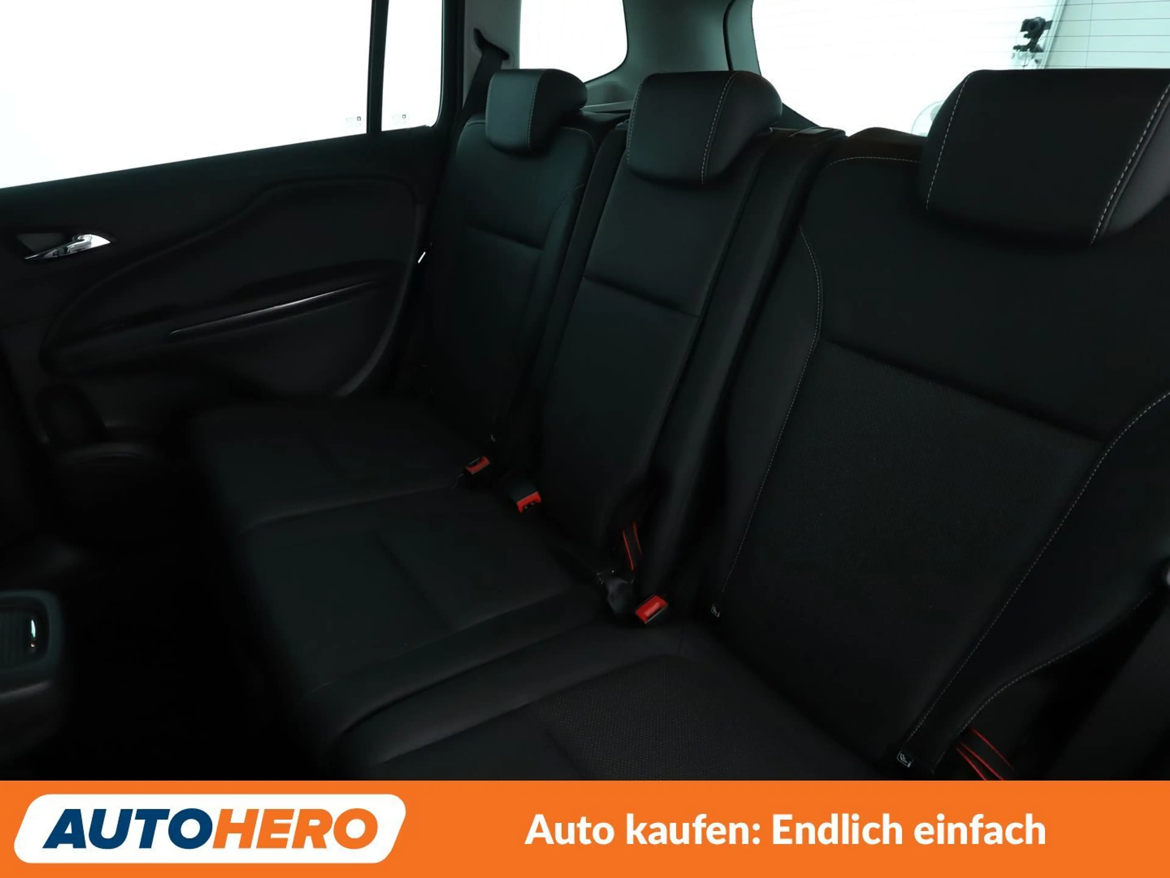 Opel Zafira Tourer 1.6 SIDI Turbo Innovation Aut.*NAVI*LED*ACC*CAM* — photo 14