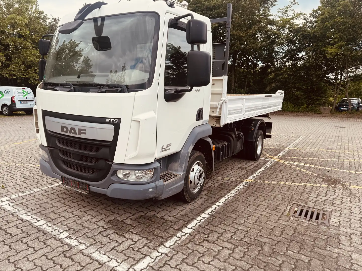 DAF Sonstige DAF LF 180 FA Dreiseitigekipper - 2