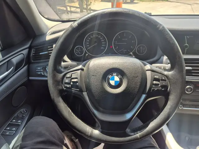 BMW X3 view 15