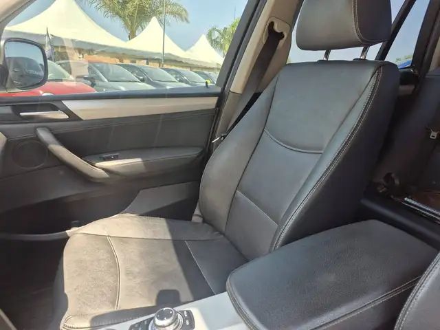 BMW X3 view 7