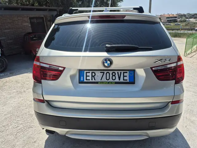 BMW X3 view 3