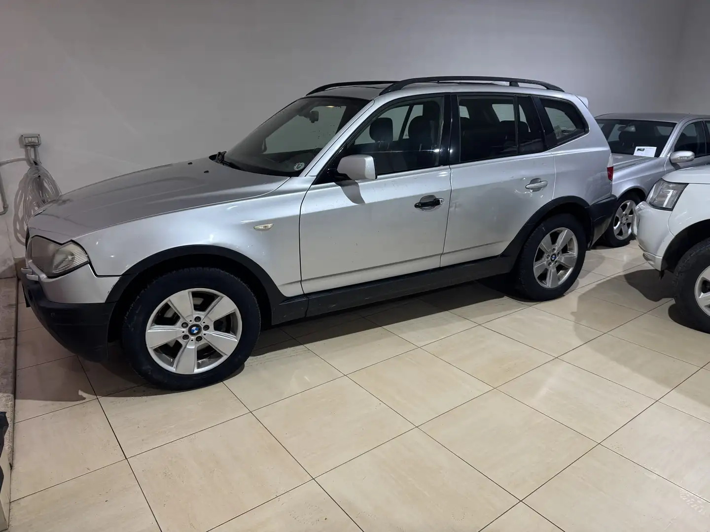 BMW X3 3.0d Futura - 1