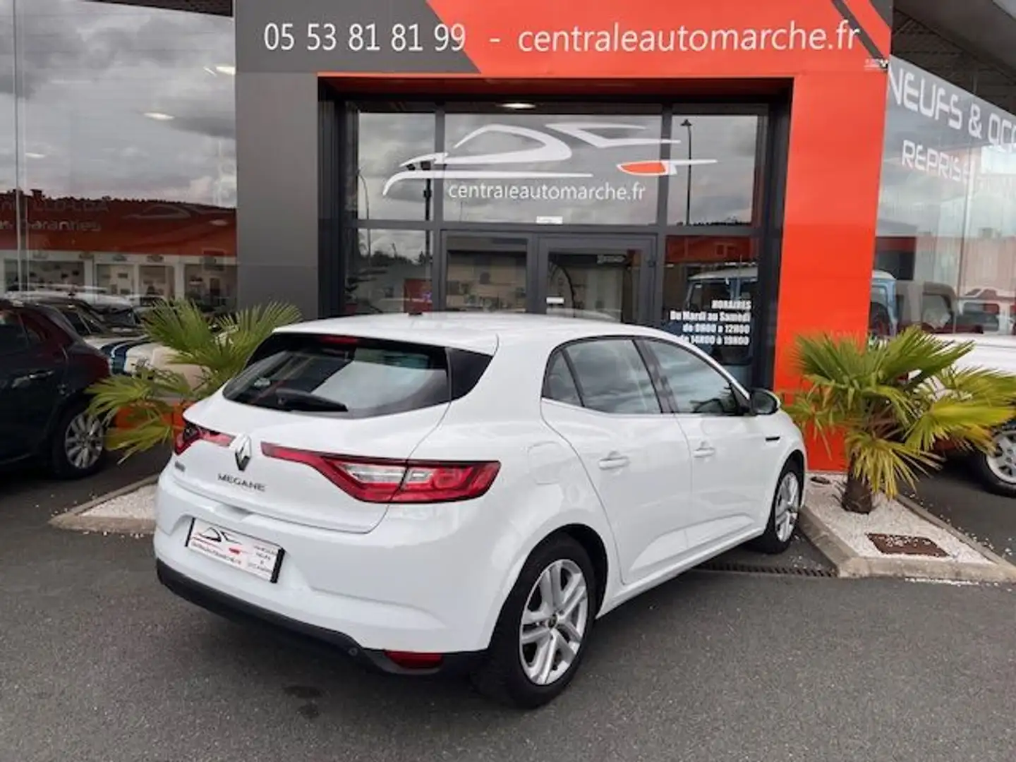 Renault Megane IV SOCIETE BLUE DCI 115 CH Blanc - 2