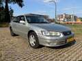 Toyota Camry 2.2i GX / airco / leder / stoelverwarming Gris - thumbnail 3