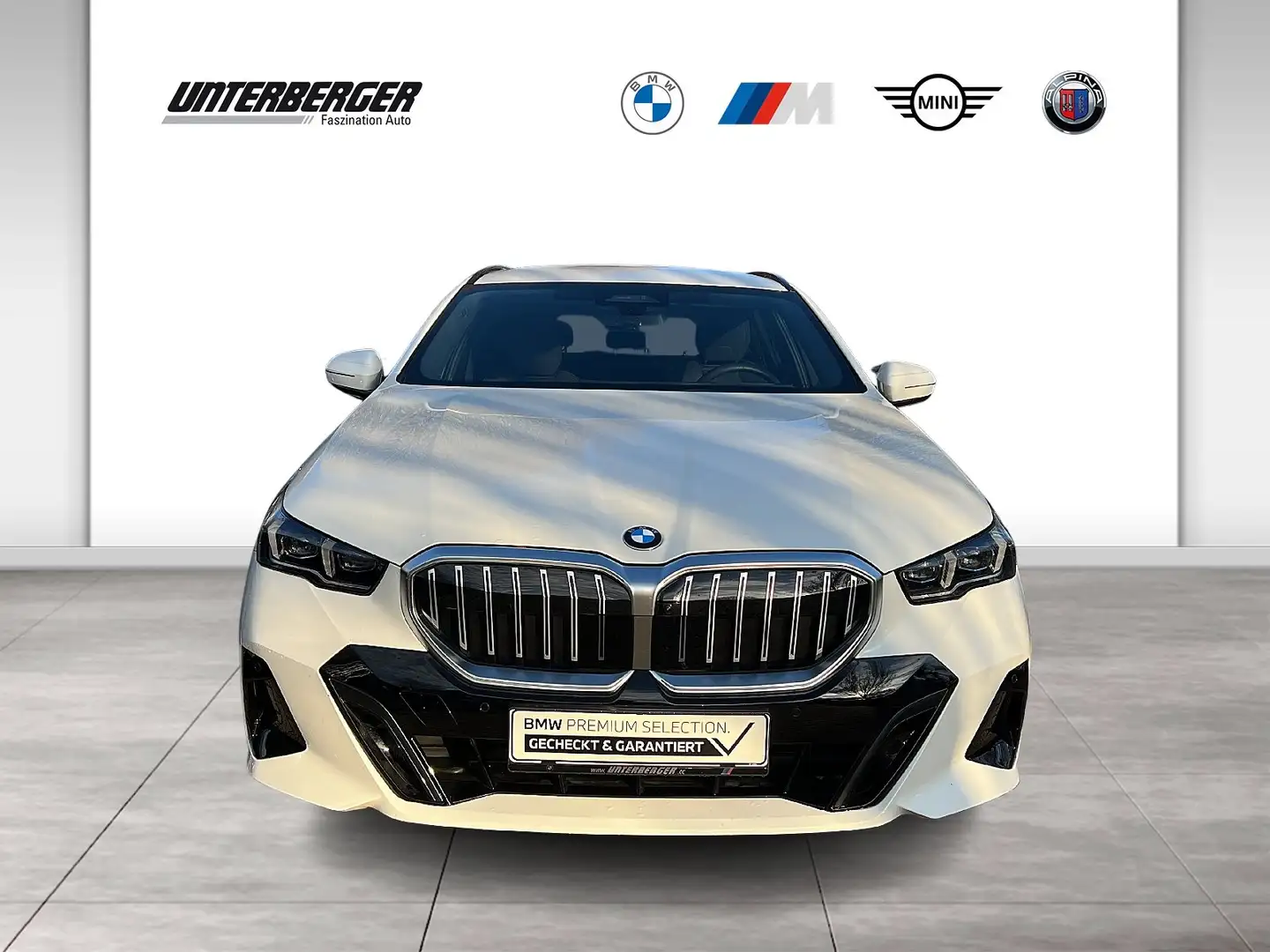 BMW 540 d xDrive Touring M Sportpaket HK HiFi DAB Blanc - 2