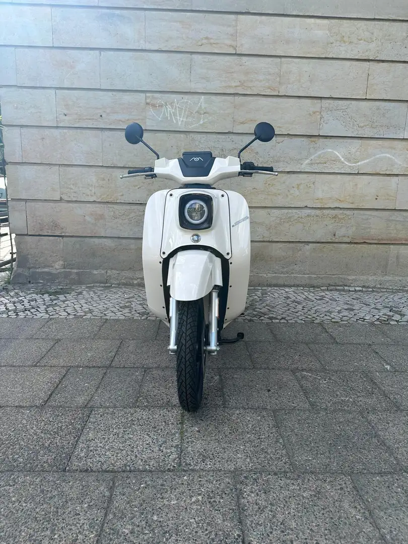  eSchwalbe e Schwalbe 45 km/h 1 tragbares Lithium-Akku Wit - 1