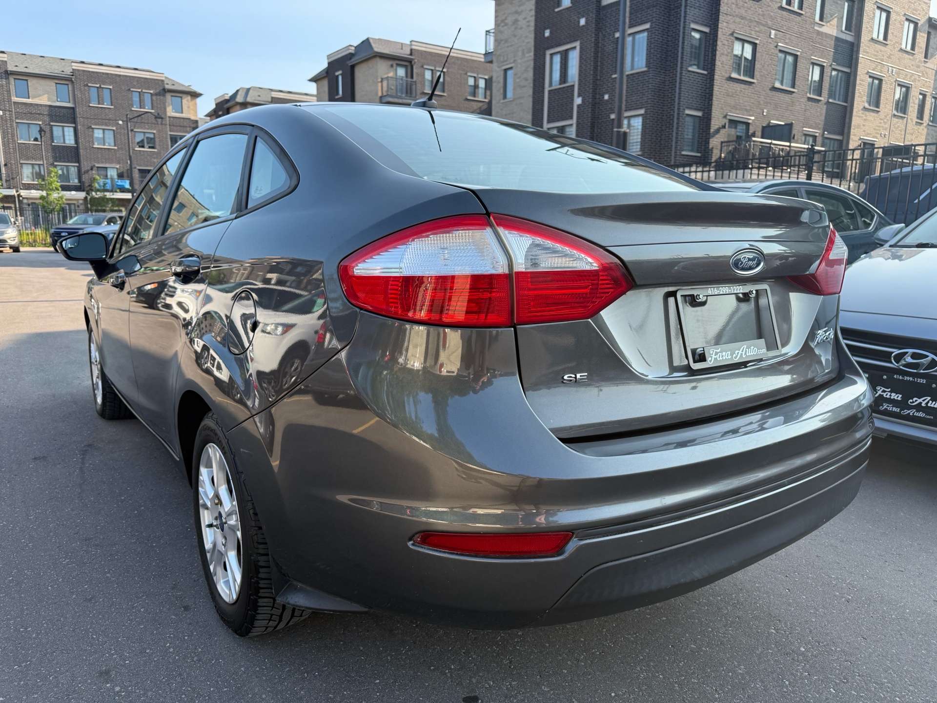 2015 Ford Fiesta 4dr Sdn SE — photo 3