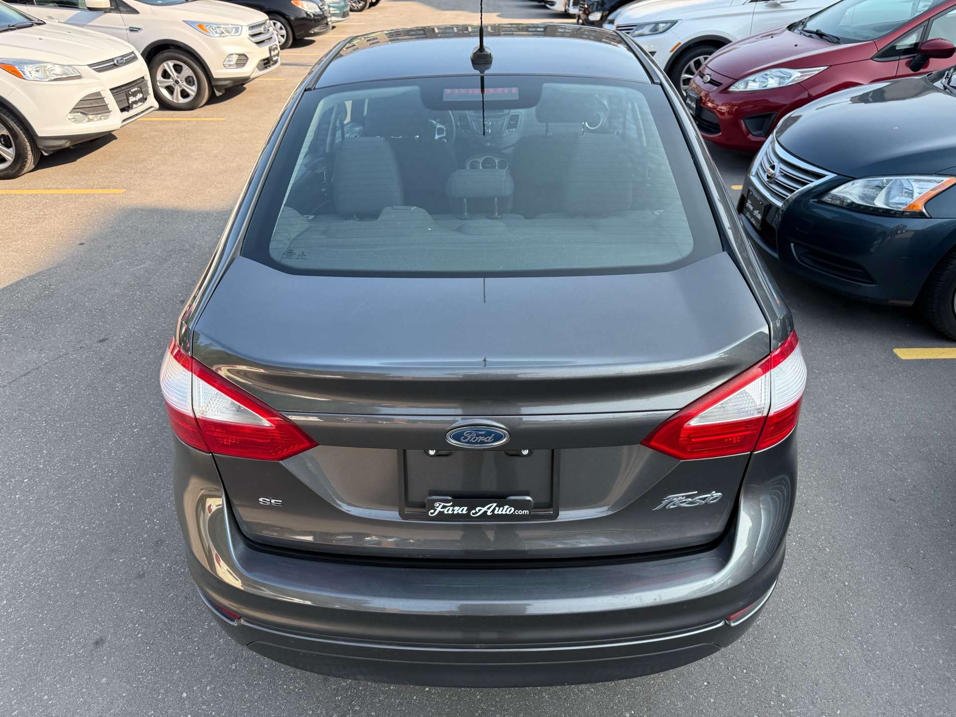 2015 Ford Fiesta 4dr Sdn SE — photo 5