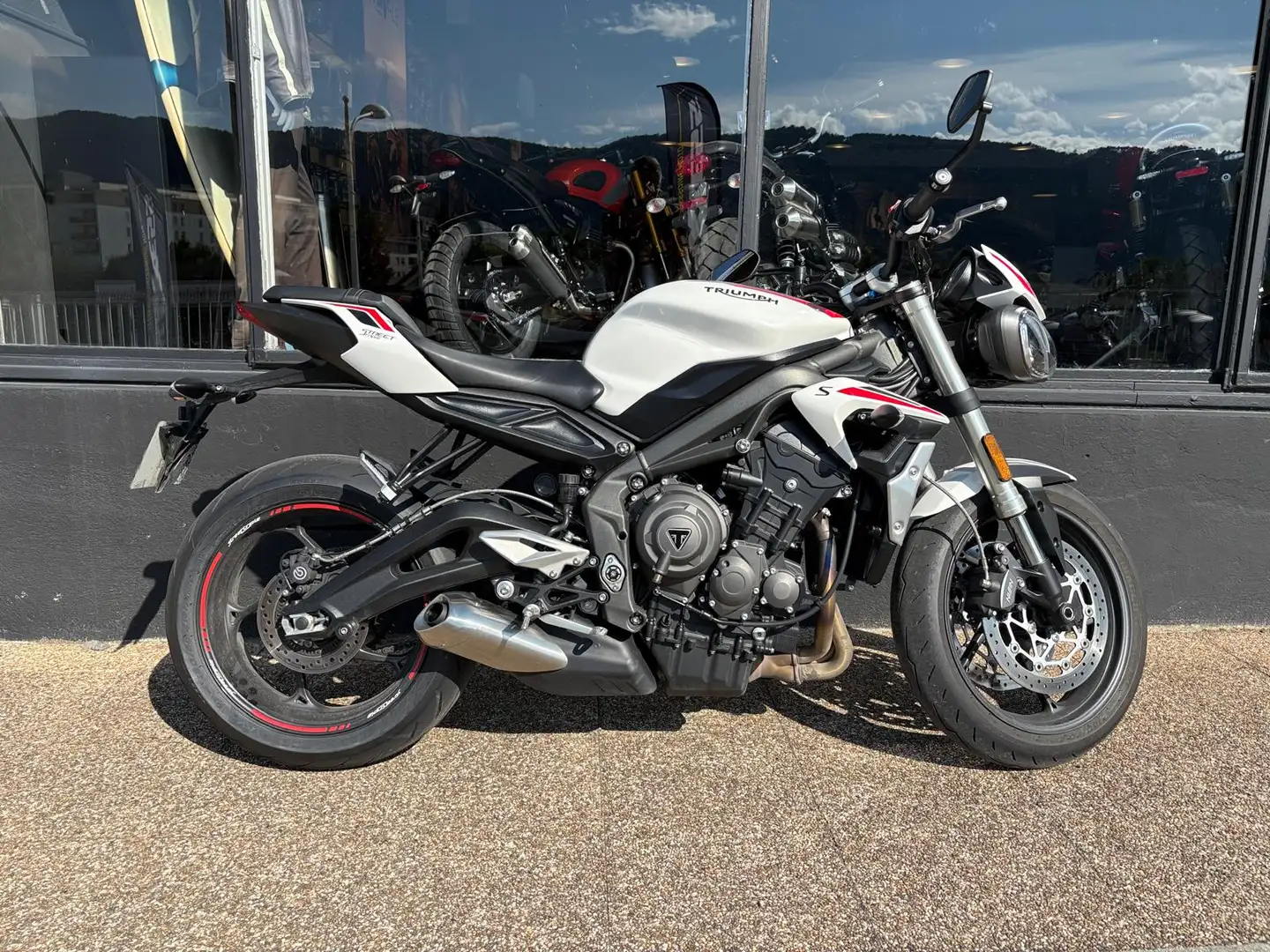 Triumph - 1
