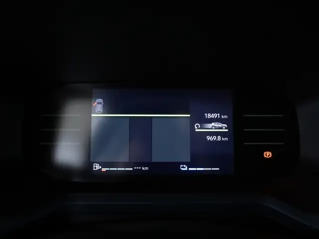 Dacia Duster view 14
