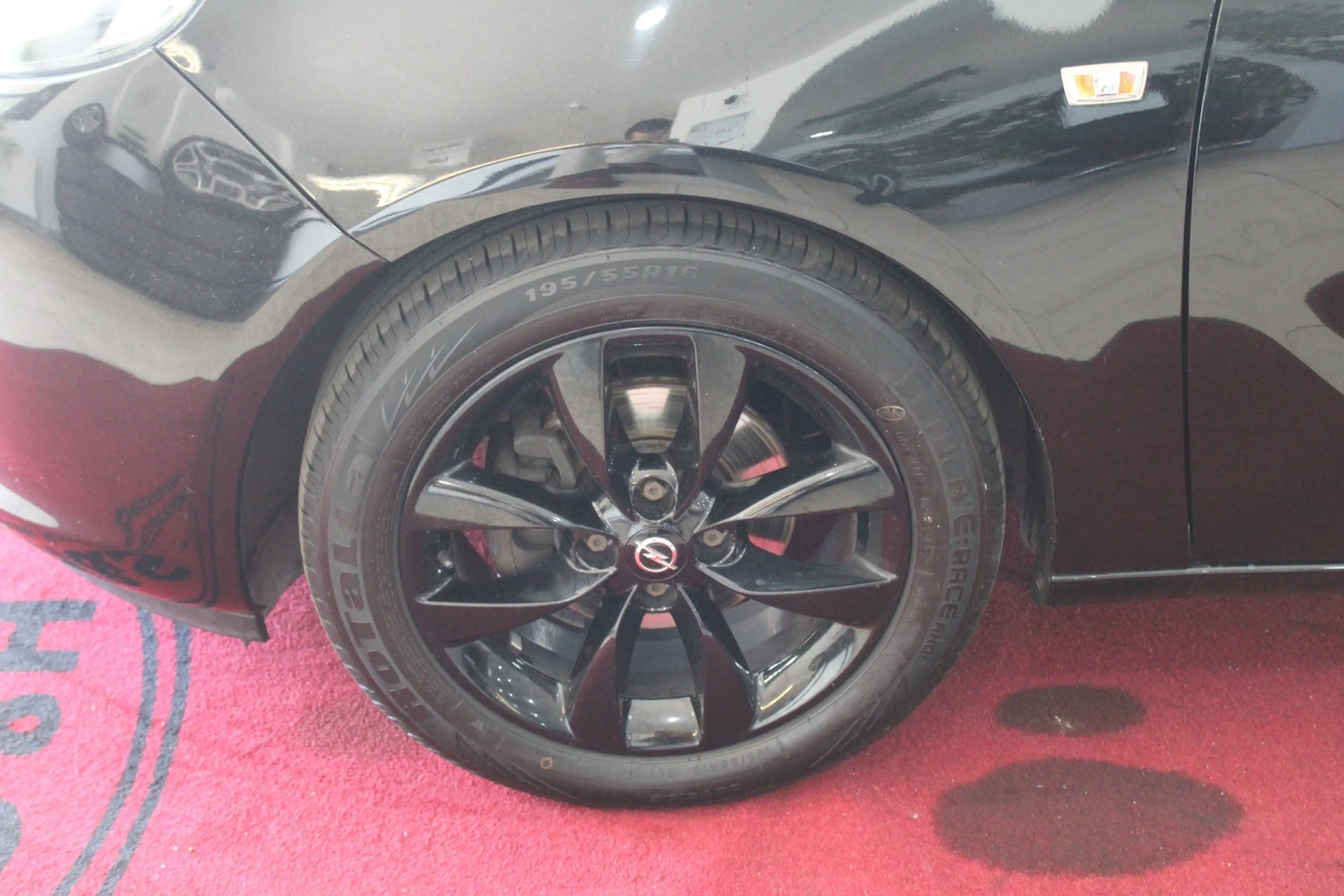Opel Adam Unlimited — photo 3
