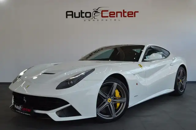 Ferrari F12 Berlinetta*C.Schalensitze*JBL*Capristo A.*