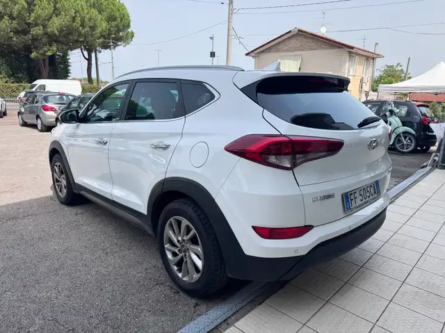 Hyundai Tucson view 7