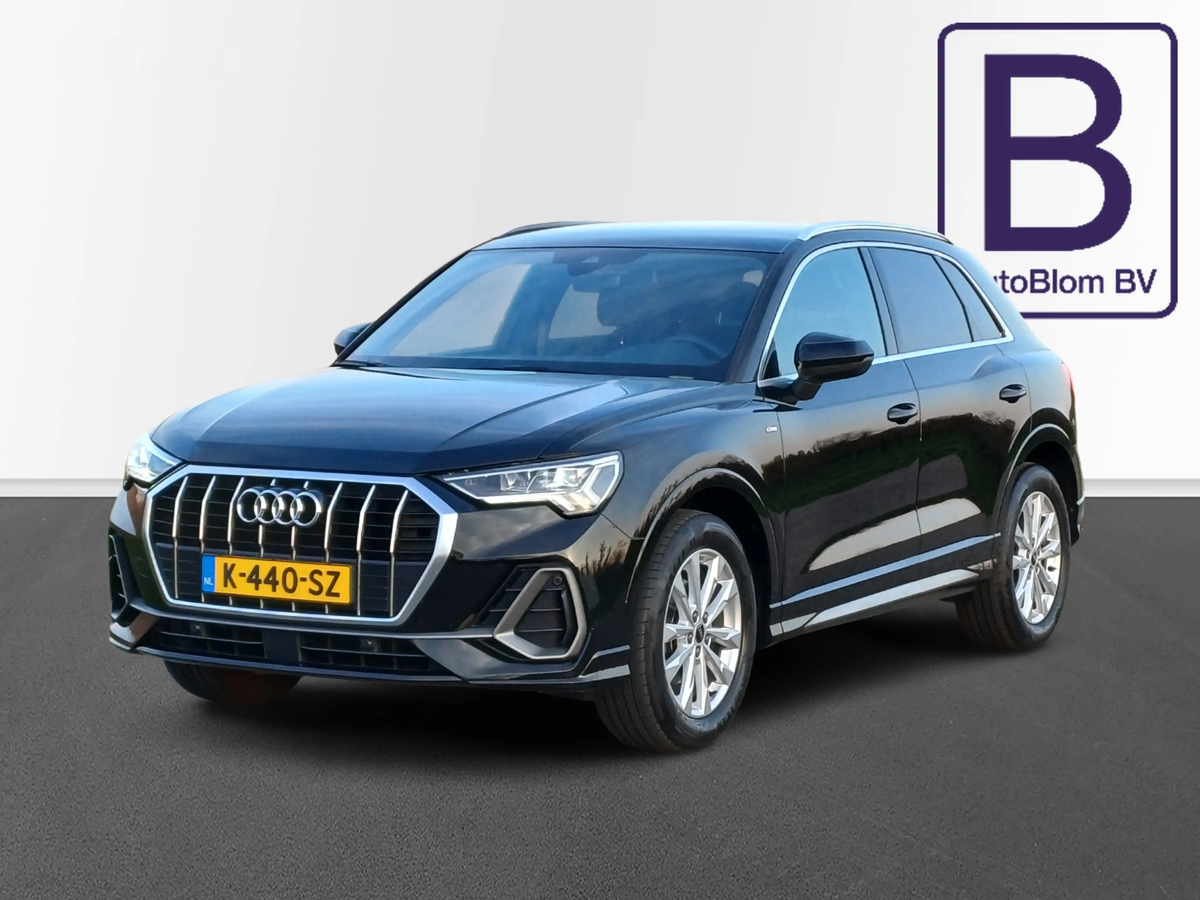 Audi Q3 35 TFSI S edition /B&O/3X S-line/Camera/18"/Trekh.