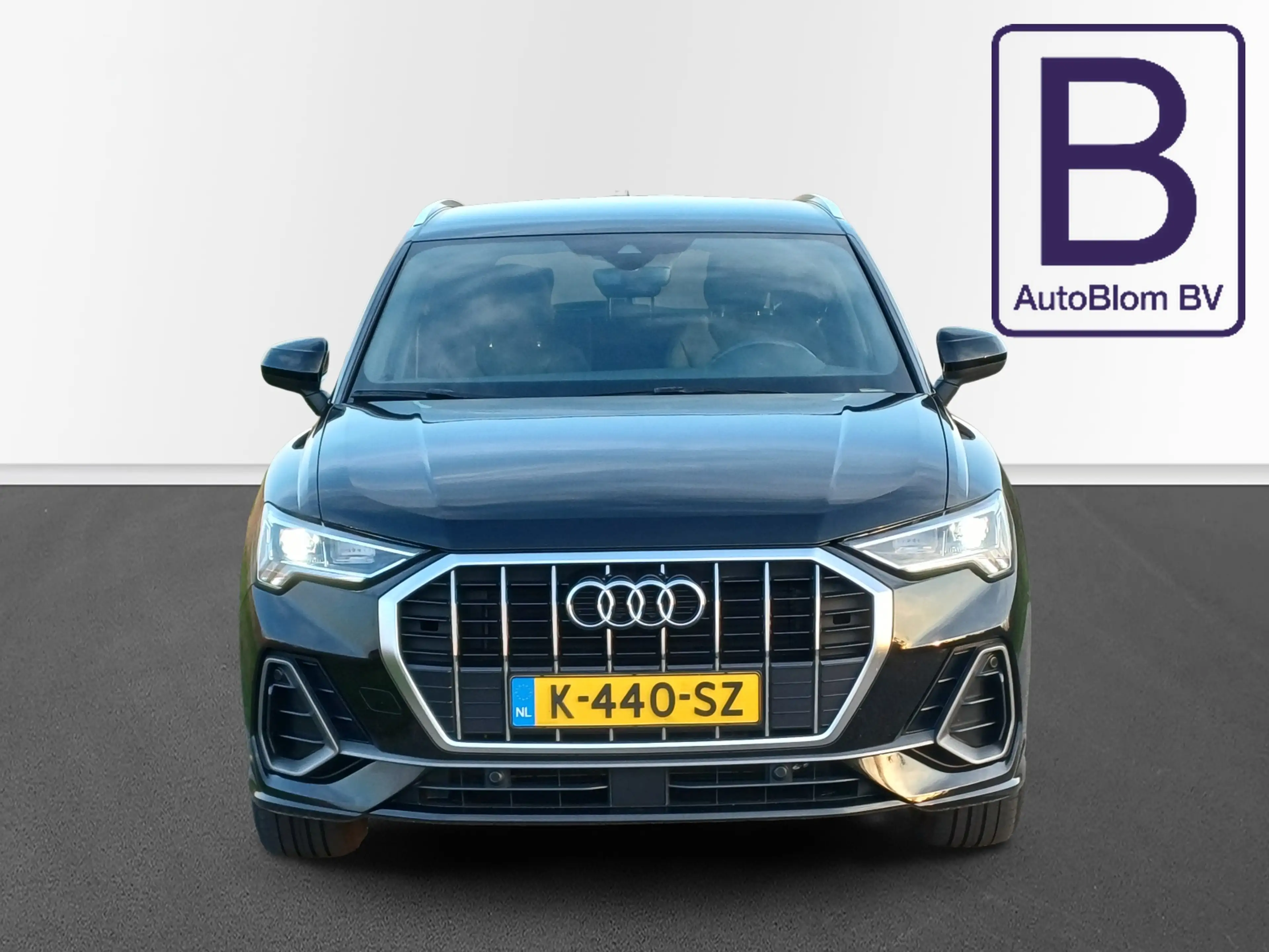 Audi Q3 35 TFSI S edition /B&O/3X S-line/Camera/18"/Trekh. — photo 4