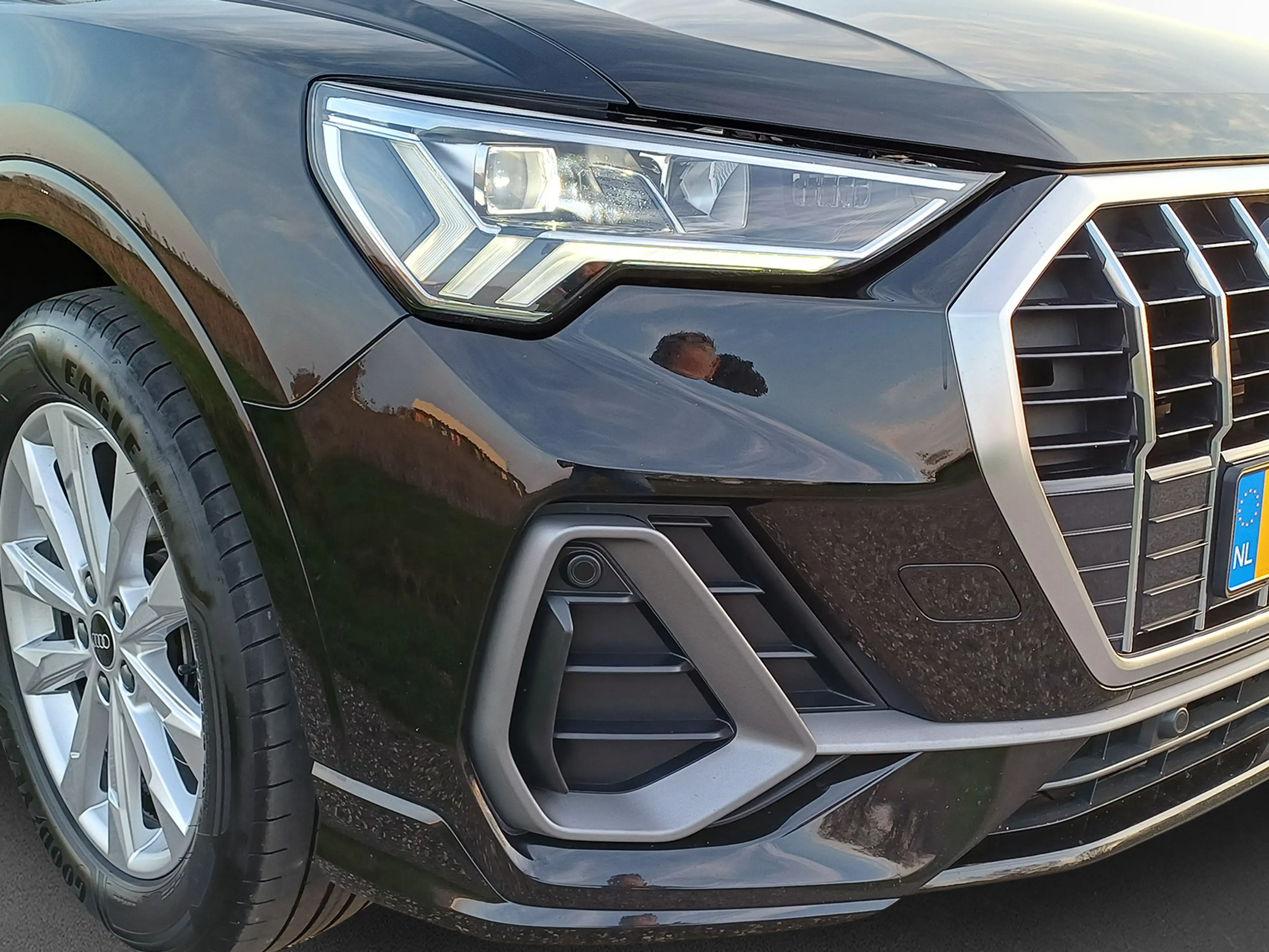 Audi Q3 35 TFSI S edition /B&O/3X S-line/Camera/18"/Trekh. — photo 20