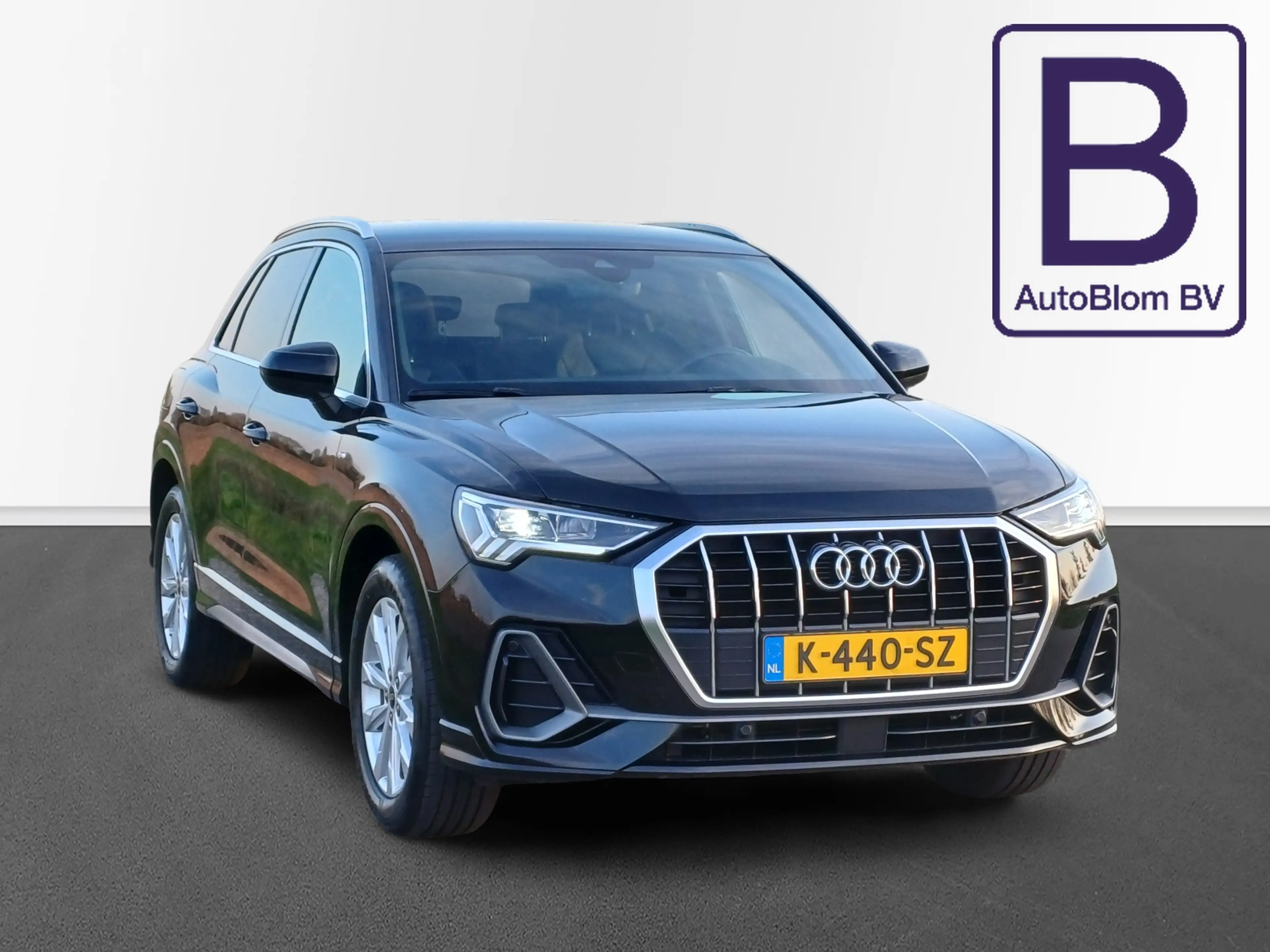 Audi Q3 35 TFSI S edition /B&O/3X S-line/Camera/18"/Trekh. — photo 5