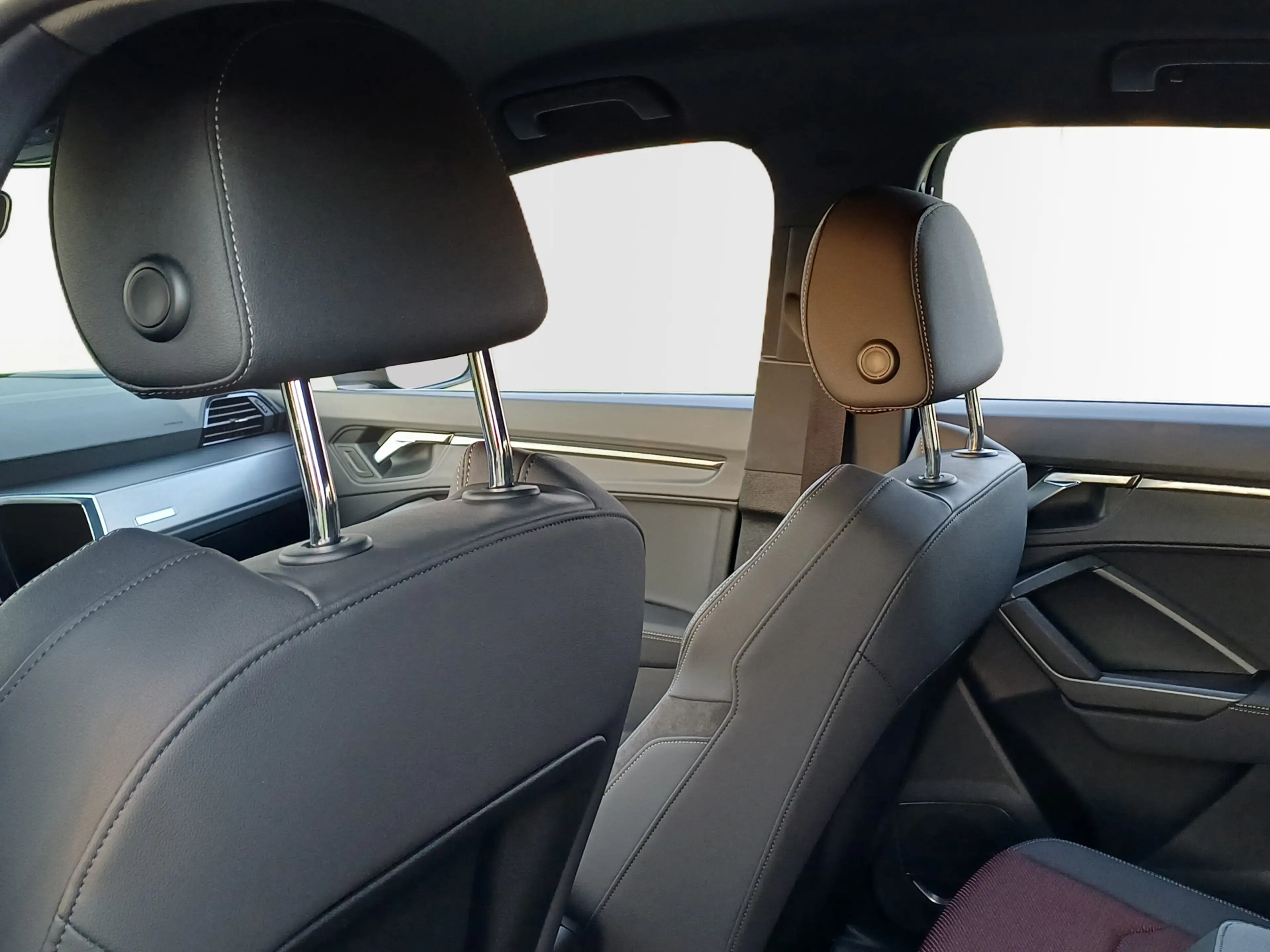 Audi Q3 35 TFSI S edition /B&O/3X S-line/Camera/18"/Trekh. — photo 29