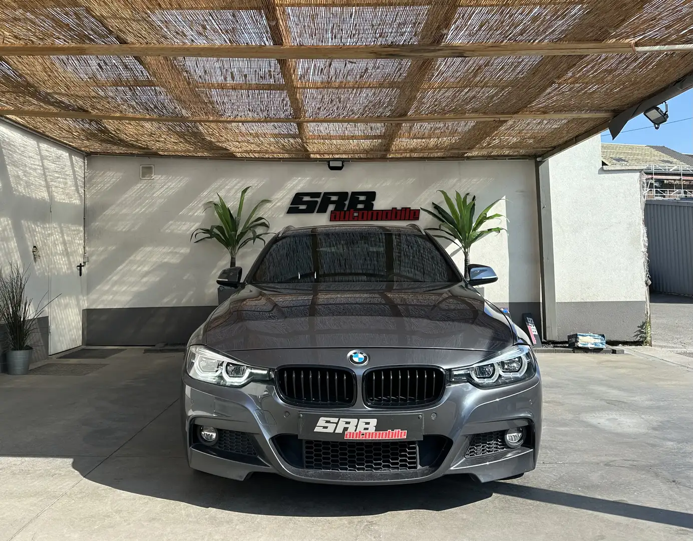 BMW 320 BMW 320iA Pack M - 2