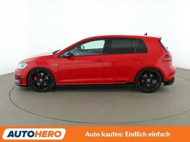 Volkswagen Golf view 3