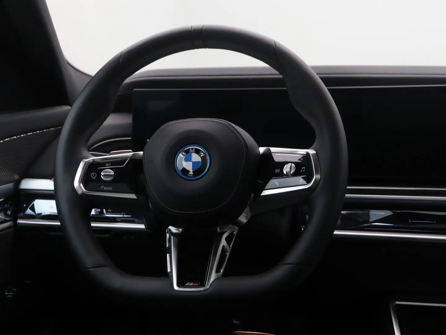 BMW i7 xDrive60 106 kWh M Sport Pro Grijs - 2
