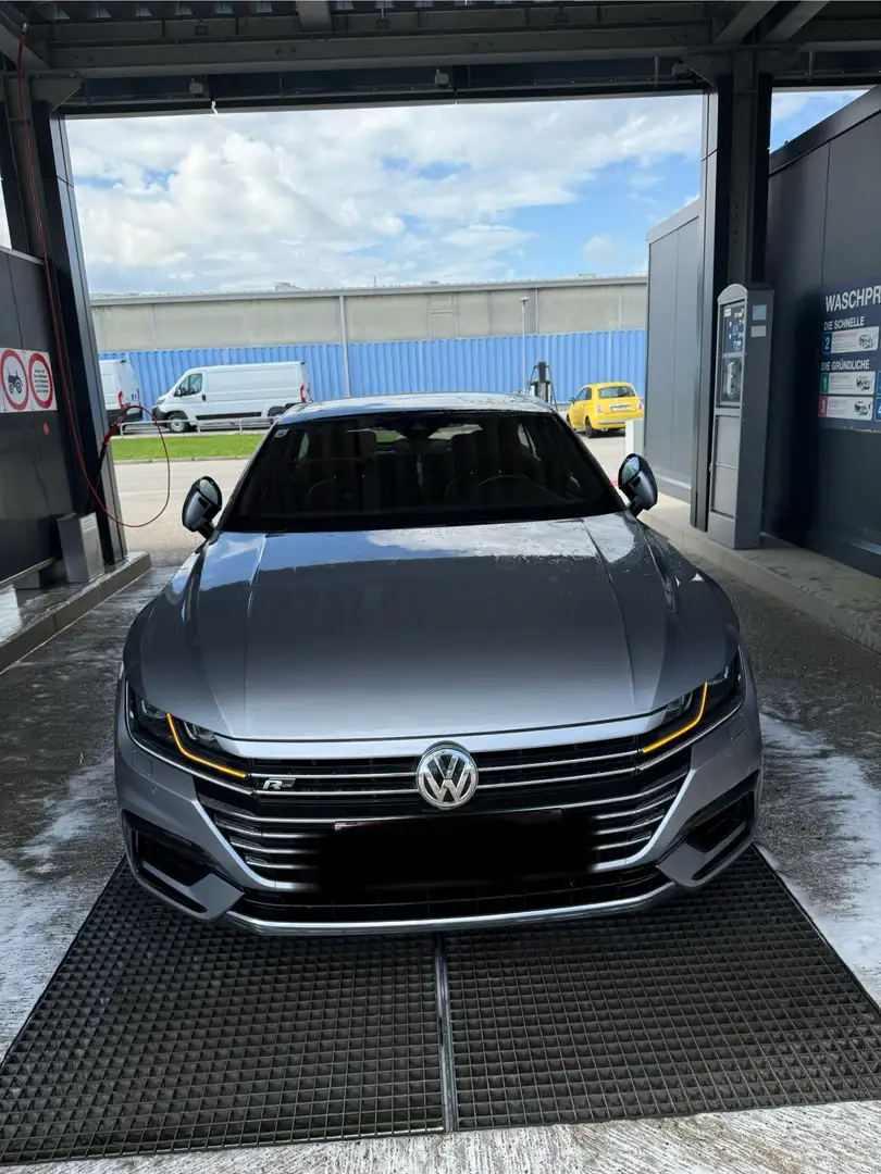 Volkswagen Arteon 2.0 TSI R-Line - 2