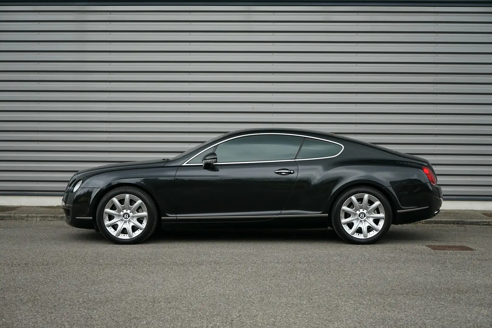 Bentley Continental GT Coupé 6.0 W12 - Révision BENTLEY 01-2025 Noir - 2