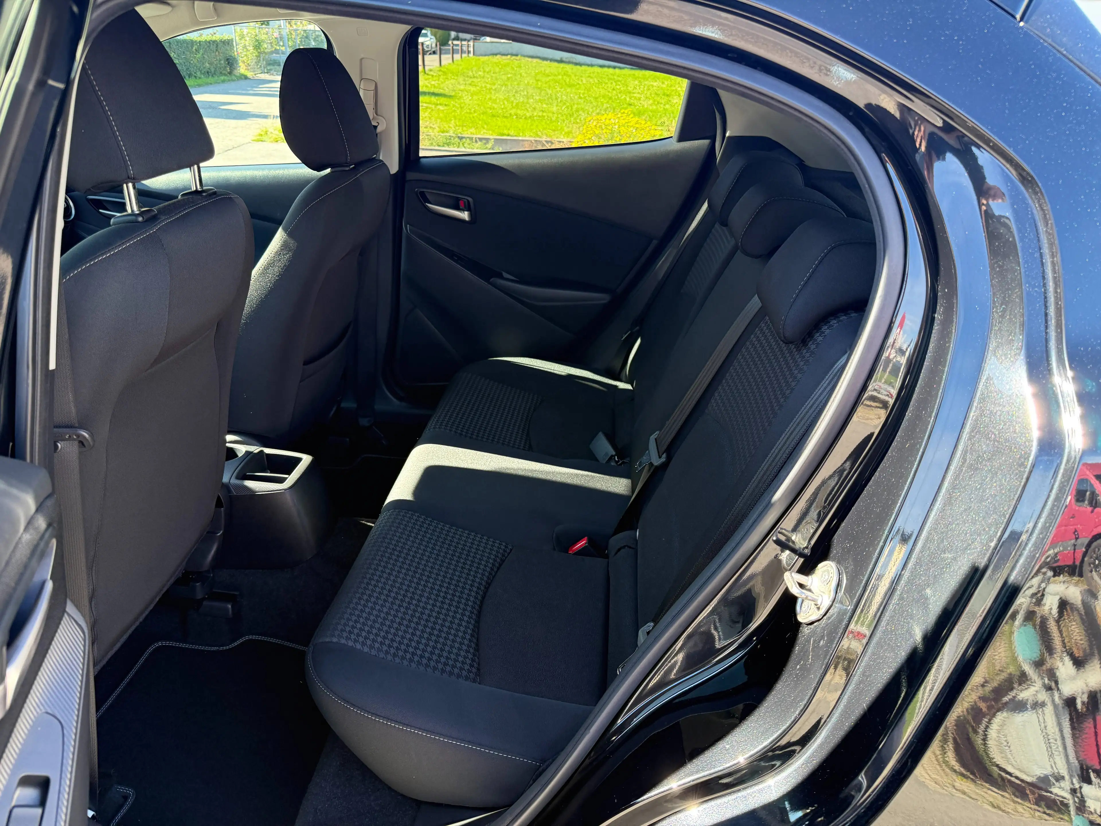 Mazda 2 G75 Takumi Kamera Sitzheizung — photo 6