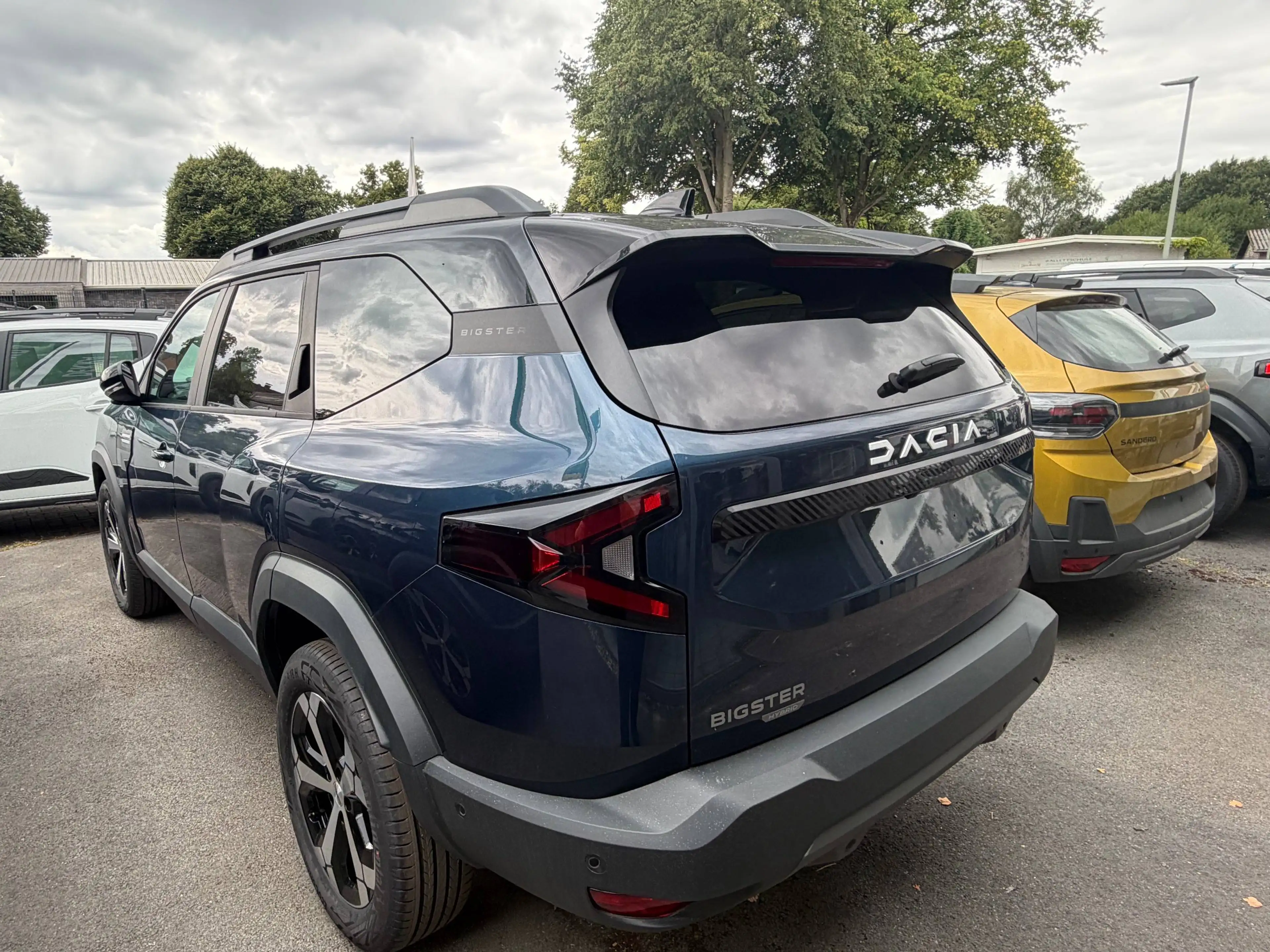 Dacia Bigster Hybrid 155 Extreme +City-Paket +WPP+Bicolor — photo 4