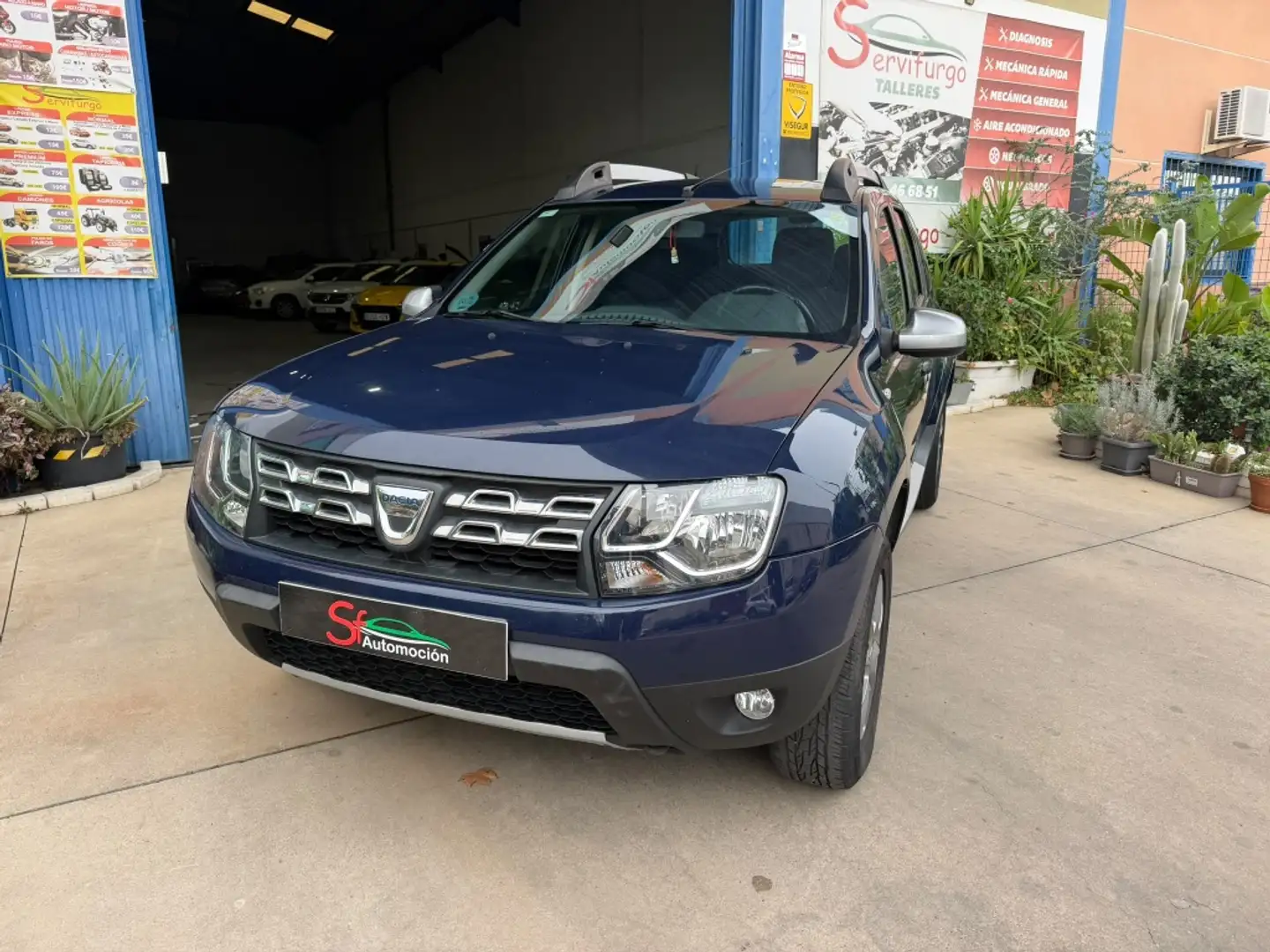 Dacia Duster 1.2 TCE Laureate 4x2 125 Azul - 1