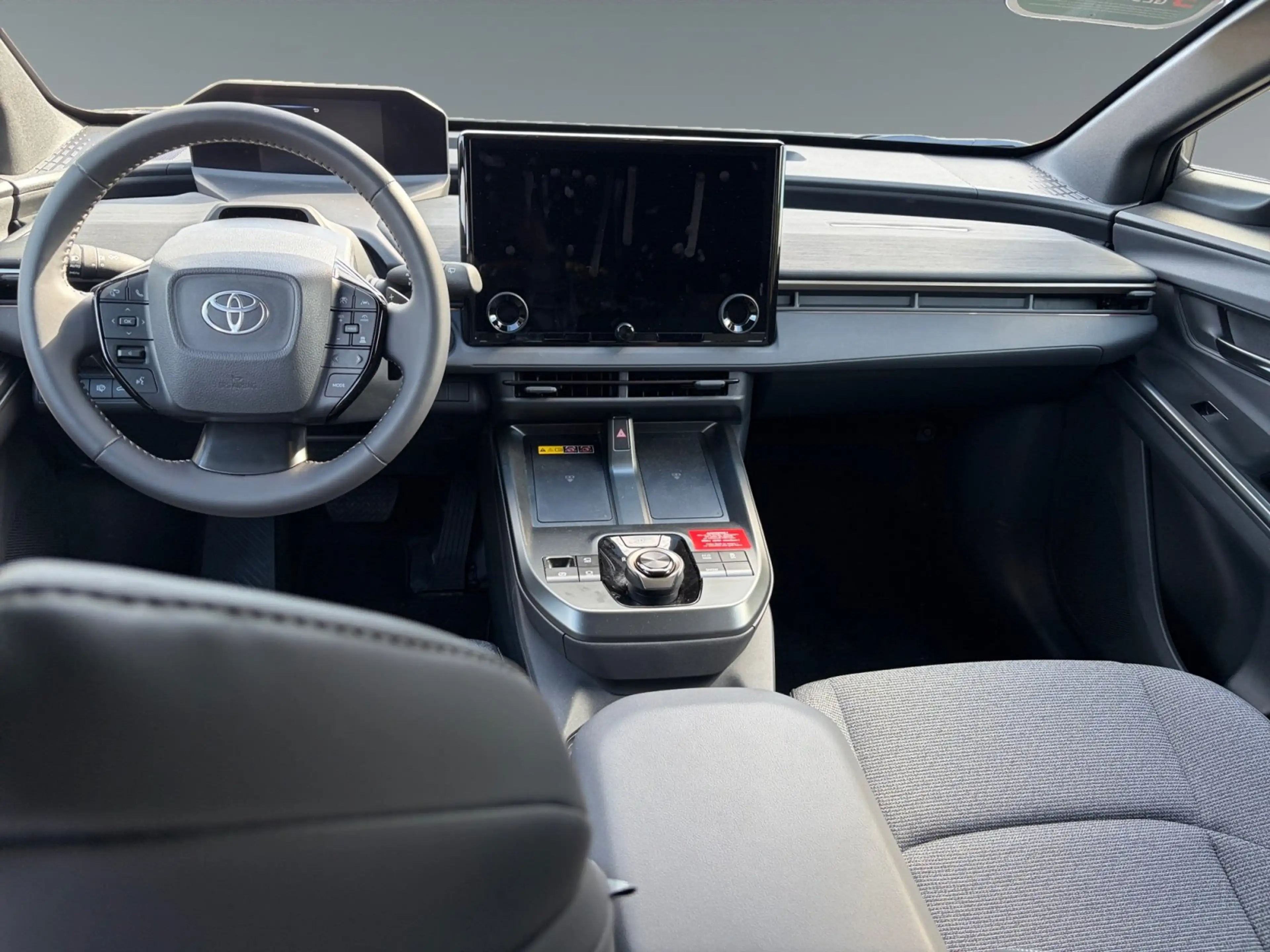 Toyota bZ4X Touring Teamplayer AUT*Kamera*Carplay*ACC — photo 11