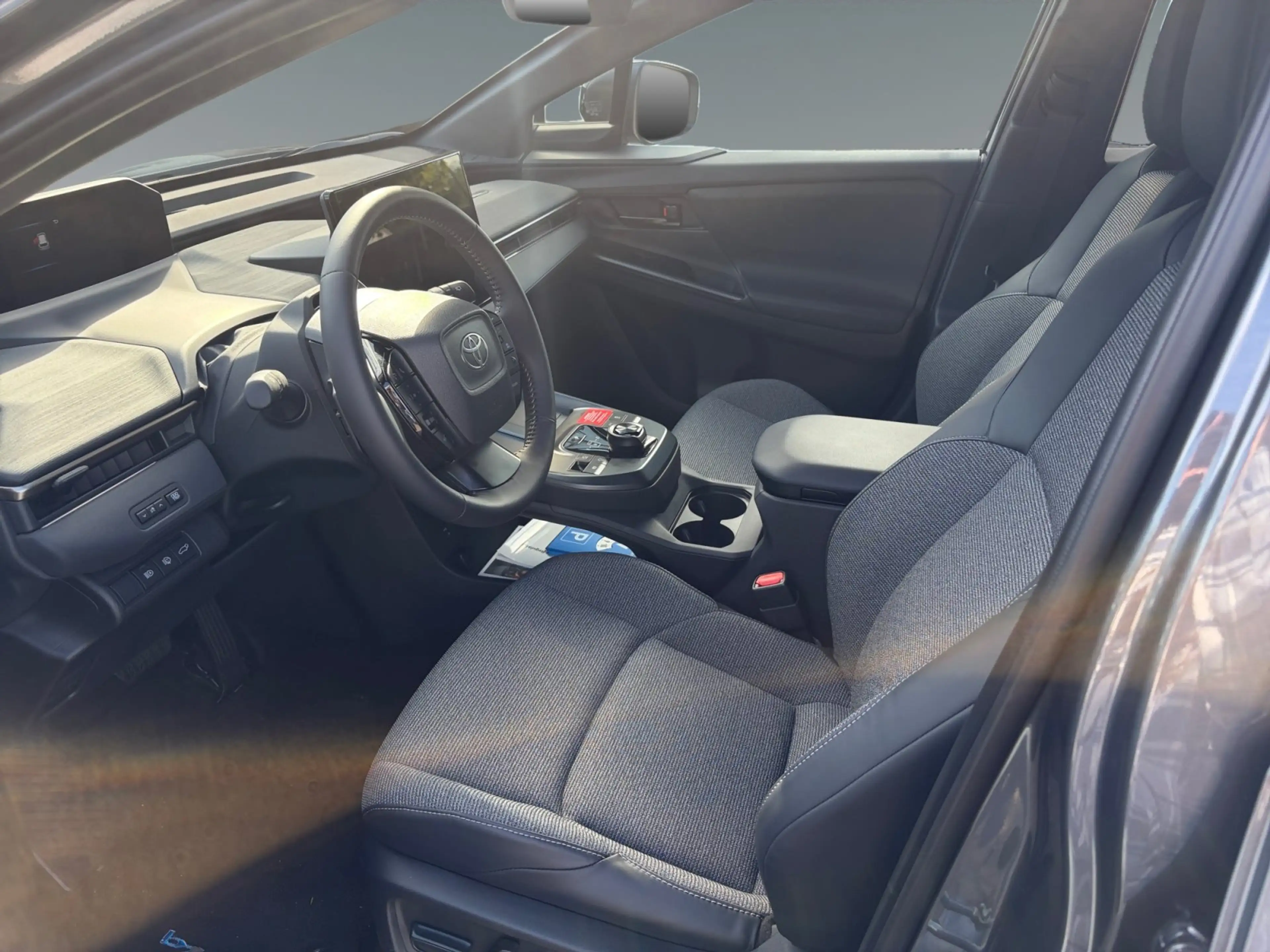 Toyota bZ4X Touring Teamplayer AUT*Kamera*Carplay*ACC — photo 10